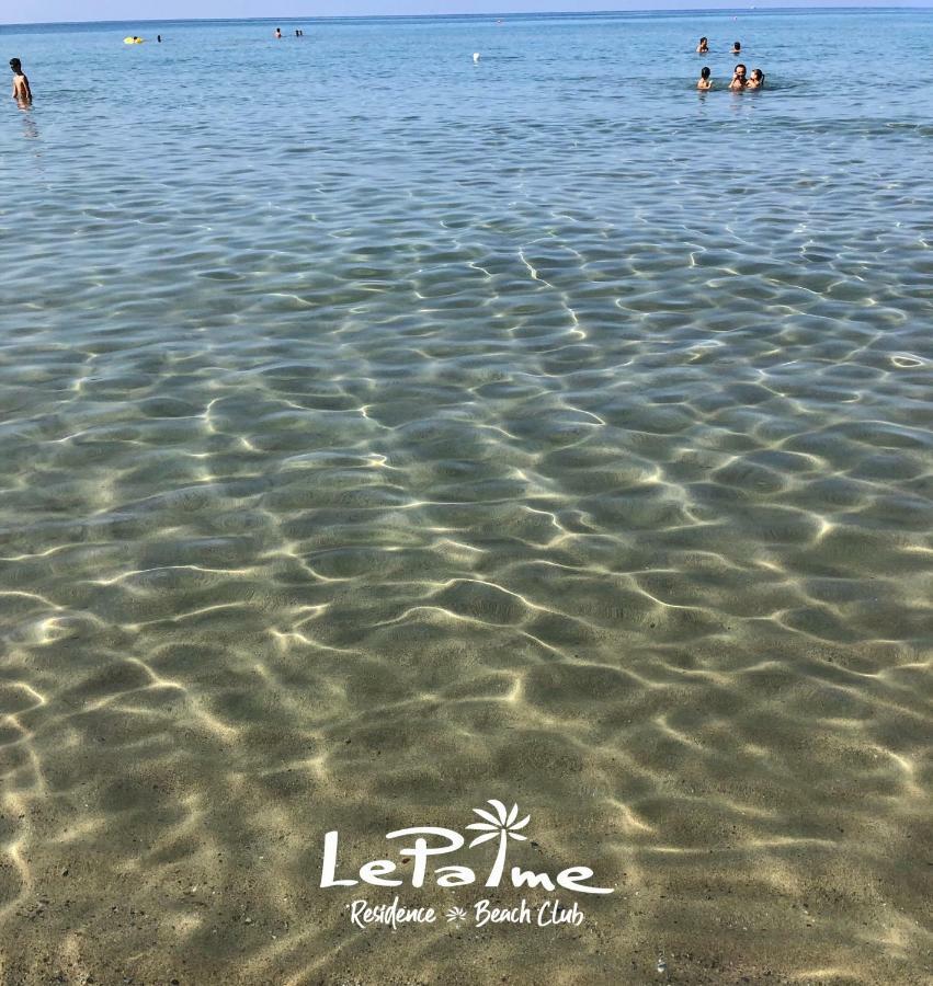פישוטה Residence Le Palme - Appartamenti Sul Mare - Spiaggia Tra Palinuro E Caprioli מראה חיצוני תמונה